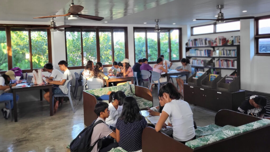 Students Library - Baybayin Library Siargao
